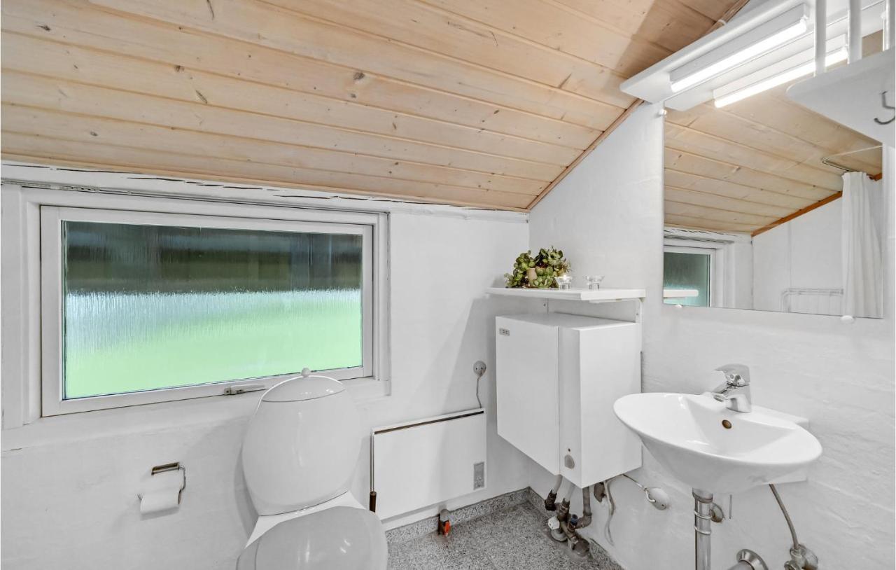 Nice Home In Hemmet With Kitchen Exterior foto